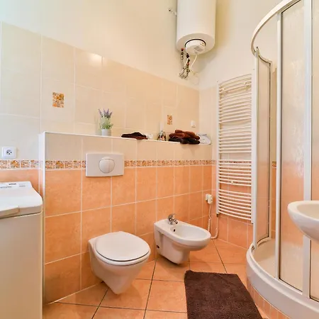 Anzio Apartman